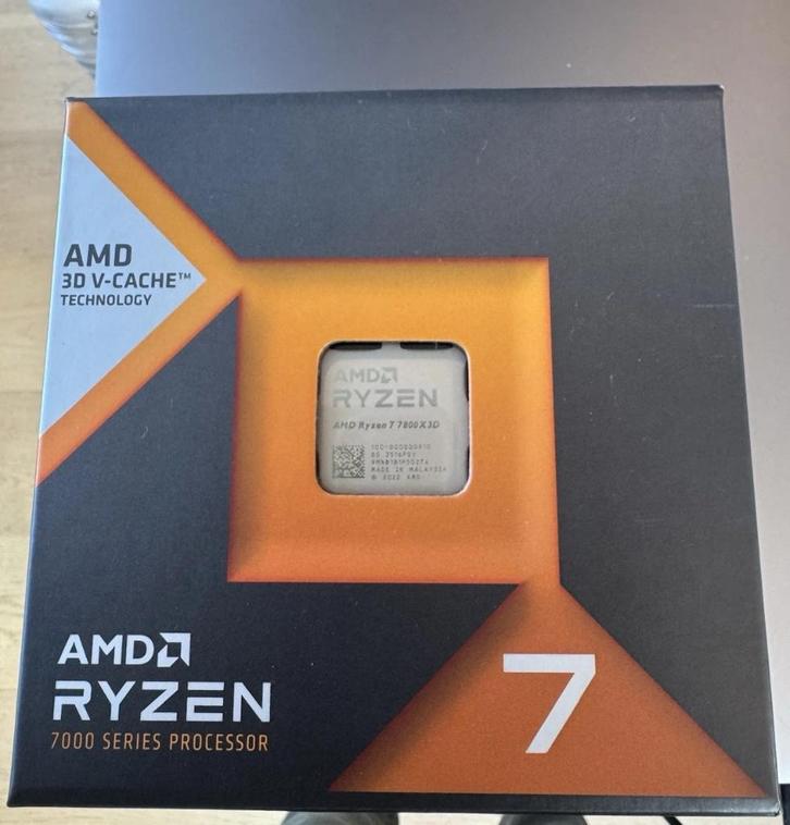 AMD Ryzen 7 7800X3D, Computers en Software, Processors, Zo goed als nieuw, Ophalen of Verzenden