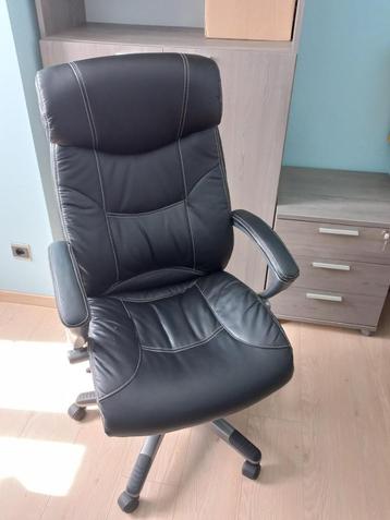 bureaustoel, Huis en Inrichting, Bureaustoelen, Ophalen, Gaming bureaustoel, Gebruikt, Zwart