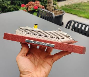 Costa Fortuna cruiseschip schaalmodel beschikbaar voor biedingen