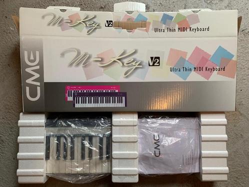 Contrôleur de clavier MIDI, Musique & Instruments, Claviers, Comme neuf, 49 touches, Autres marques, Sensitif, Connexion MIDI