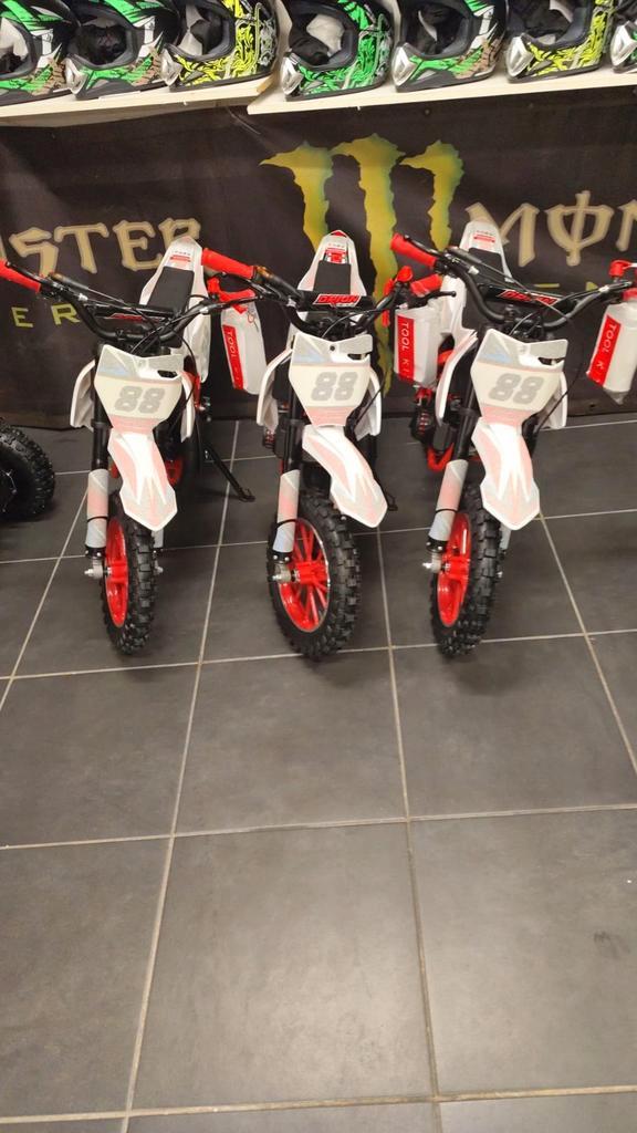 Nieuwe motorfietsen voor kinderen - verschillende modellen b, Kinderen en Baby's, Speelgoed | Buiten | Accuvoertuigen, Ophalen of Verzenden