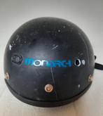 Scooterhelm Monarch, Ophalen