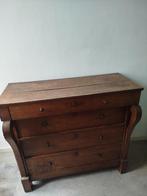 Antieke houten commode – afkomstig uit een oud begijnenhuis, Antiek en Kunst, Antiek | Meubels | Kasten, Ophalen
