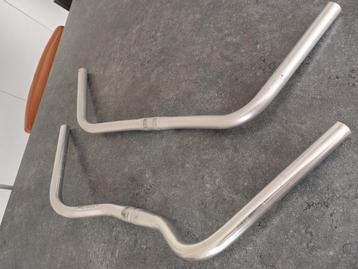 2 klassieke fietssturen. beschikbaar voor biedingen