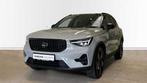 Volvo XC40 Black Edition Ultra, B3 Mild hybrid, essence /, Automaat, Euro 6, 1969 cc, Zilver of Grijs