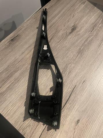 Console carbone serie 2 F22 beschikbaar voor biedingen