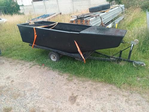 Vissers bootje polyester, Watersport en Boten, Motorboten en Motorjachten, Zo goed als nieuw, Polyester, Ophalen