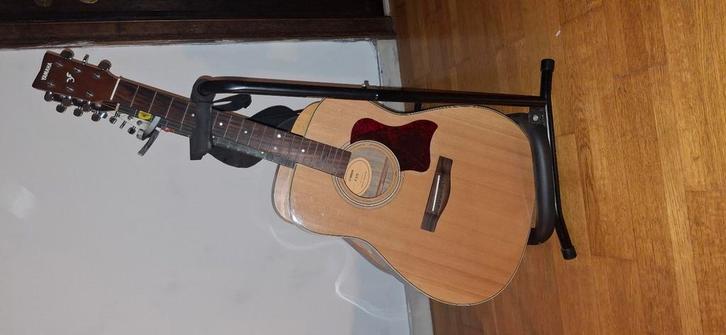 Yamaha F370, Muziek en Instrumenten, Snaarinstrumenten | Gitaren | Akoestisch, Gebruikt, Ophalen of Verzenden