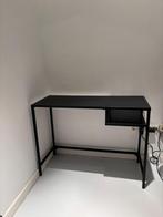Zwarte metalen bureau. Zeer nette staat, Huis en Inrichting, Bureaus, Ophalen, Zo goed als nieuw, Bureau