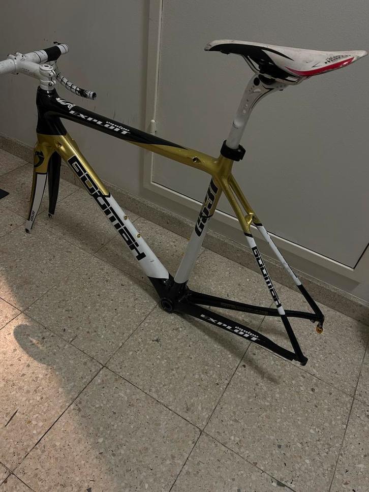 Goomah carbon frame, Fietsen en Brommers, Fietsen | Racefietsen, Zo goed als nieuw, Carbon, Ophalen