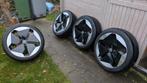 VW 20 INCH VELGSET SANYA + ZOMERBAND, Ophalen, Band(en), 20 inch, Zomerbanden