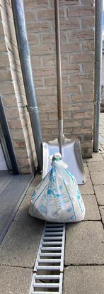 Pelle à neige, Tuin en Terras, Hand-tuingereedschap, Ophalen of Verzenden, Gebruikt, Schop