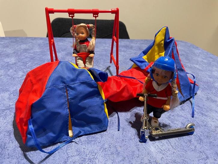 Barbie Shelly vintage - plaine de jeux, Kinderen en Baby's, Speelgoed | Poppen, Zo goed als nieuw, Barbie, Ophalen