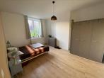 Gedeeld appartement, Charleroi, 2 kamers beschikbaar, Immo, Appartementen en Studio's te huur, Minder dan 20 m², Charleroi