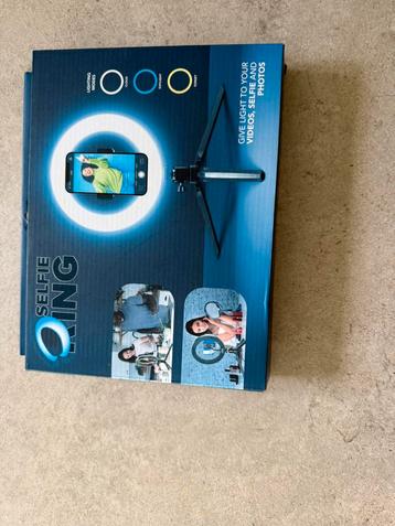 Selfie ring NIEUW beschikbaar voor biedingen