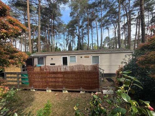 Stacaravan te koop in bosrijke omgeving, Caravans en Kamperen, Stacaravans, tot en met 2, Ophalen of Verzenden
