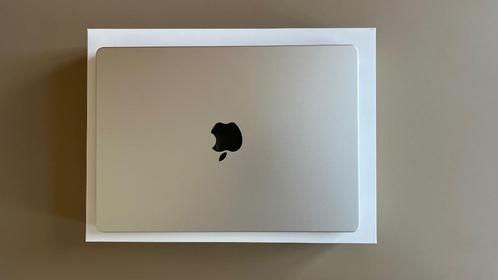 Apple MacBook Pro 14" (nov. 2023) M3 Pro 18GB/512GB ZILVER, Computers en Software, Apple Macbooks, Zo goed als nieuw, MacBook Pro