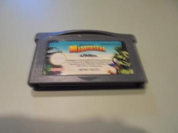 Game boy advance Madagascar (orig) beschikbaar voor biedingen
