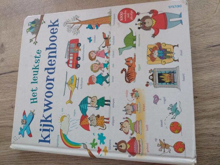 Mairi Mackinnon - Het leukste kijkwoordenboek, Boeken, Kinderboeken | Jeugd | onder 10 jaar, Zo goed als nieuw, Ophalen of Verzenden