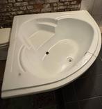 Baignoire en coin, Maison & Meubles, Salle de bain | Meubles de Salle de bain, Enlèvement, Utilisé
