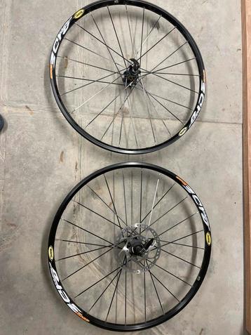 Mavic mountainbike wielen set beschikbaar voor biedingen