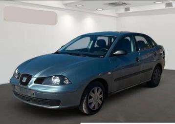 Seat Cordoba 1.4i - Airco + Keuring/ Carpass beschikbaar voor biedingen