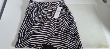 Jupe Morgan taille 38 neuve, Enlèvement ou Envoi, Neuf, Taille 38/40 (M), Autres couleurs