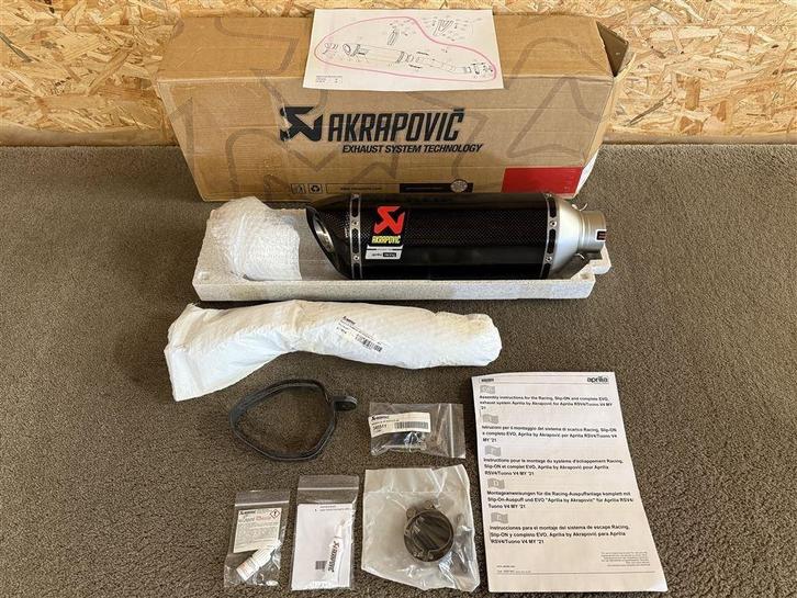 Akrapovic uitlaat Aprilia RSV4 Tuono V4 2021-2024 2S001803, Motoren, Onderdelen | Overige, Nieuw, Ophalen of Verzenden
