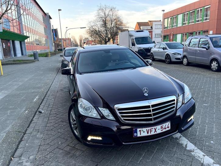 Mercedes E200 CGi Avantgarde Benzine Bi Xenon Opendak, Auto's, Mercedes-Benz, Particulier, E-Klasse, Bochtverlichting, Centrale vergrendeling