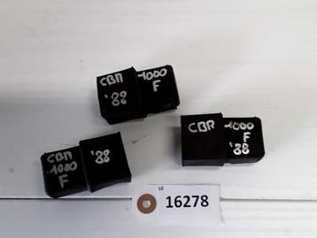 CBR1000F 1987 - 1988 Honda Elektrische component D1-26871 beschikbaar voor biedingen