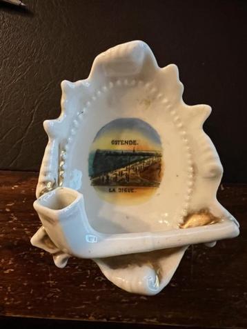Oud souvenir van Oostende, schaaltje porselein beschikbaar voor biedingen