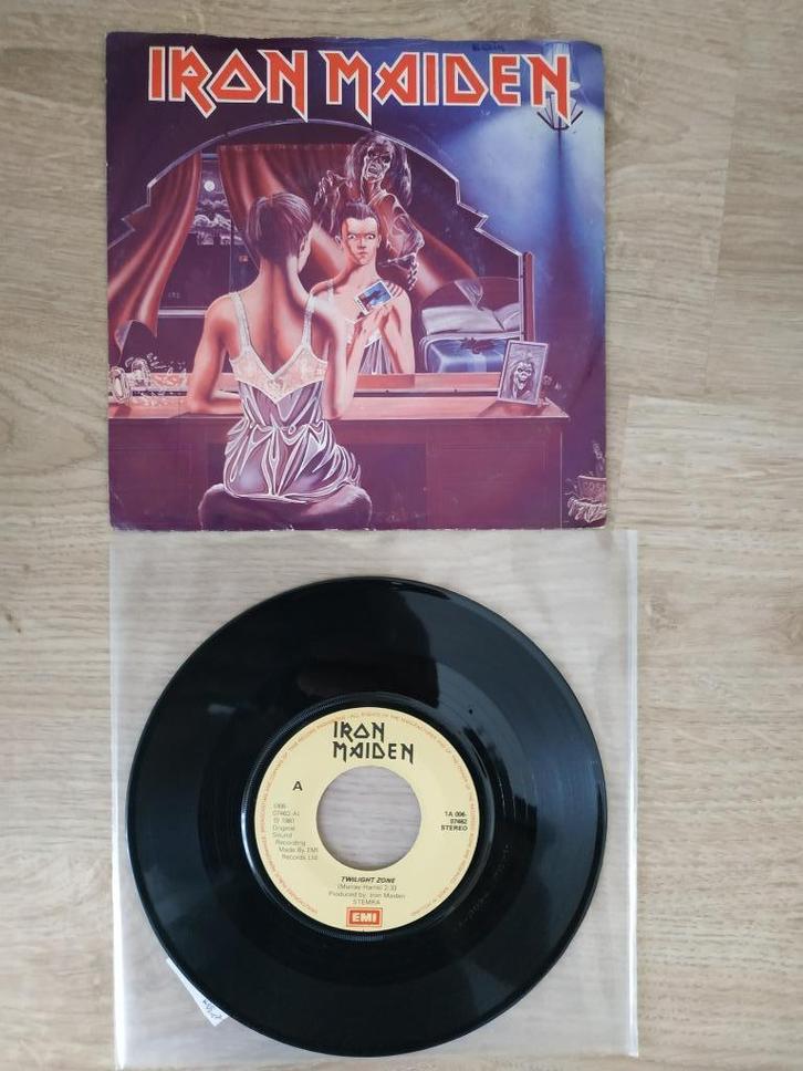 IRON MAIDEN TWILIGHT ZONE. SP, Cd's en Dvd's, Vinyl | Hardrock en Metal, Gebruikt, Verzenden