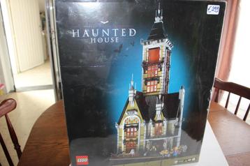 10273 LEGO Haunted House beschikbaar voor biedingen