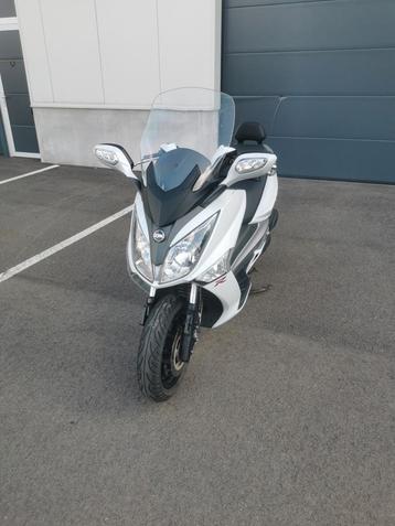 Sym  Joymax 125i de 2016 avec seulement 7316km!, Enlèvement, Utilisé