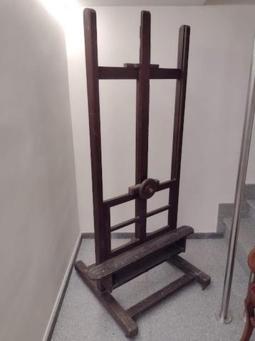 Antieke schildersezel / staander schilderij beschikbaar voor biedingen