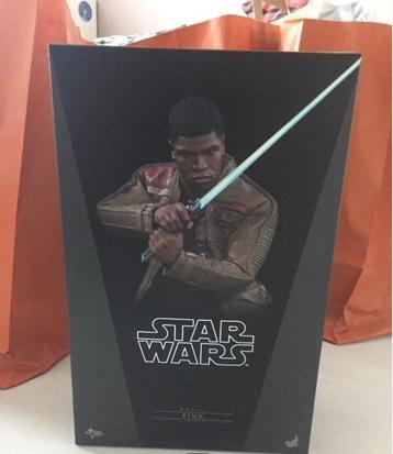 Hot Toys - Star Wars Finn beschikbaar voor biedingen