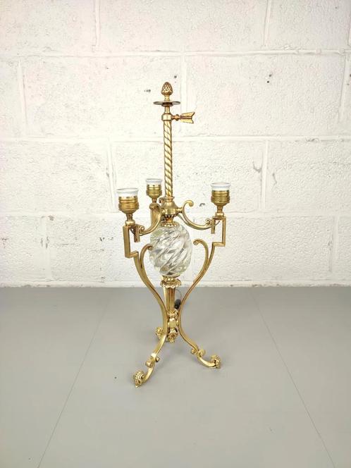 Vergulde bronzen tafellamp met glazen ei, Antiek en Kunst, Antiek | Verlichting, Ophalen of Verzenden