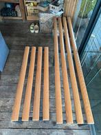 2 banken in hout en metaal, Huis en Inrichting, Ophalen, Zo goed als nieuw, Hout