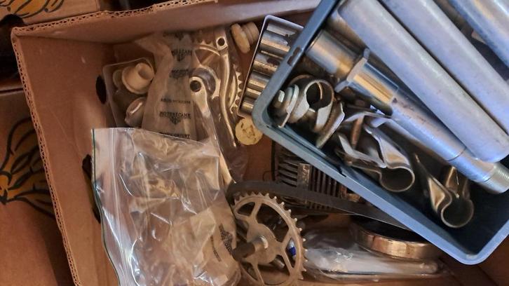 Mobylette Motobecane onderdelen NOS, Fietsen en Brommers, Brommeronderdelen | Oldtimers, Nieuw, Overige merken, Overige typen