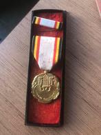 Medaille en opspeldl lint Fedecam 1ste klasse, Verzamelen, Ophalen of Verzenden