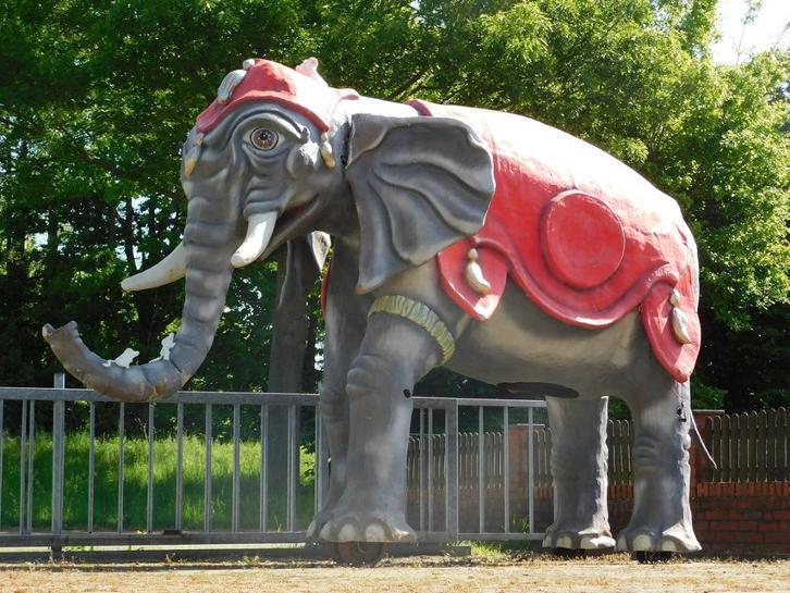 Eenmalig: Olifant XXL - 340 x 400 cm - Uniek Beeld, Tuin en Terras, Tuinbeelden, Nieuw, Ophalen of Verzenden