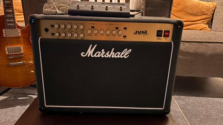 Marshall jvm 205combo, Muziek en Instrumenten, Versterkers | Bas en Gitaar, Zo goed als nieuw, Ophalen