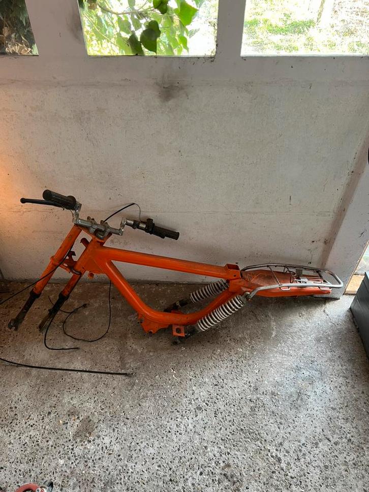 Châssis Honda Camino A Class, Vélos & Vélomoteurs, Pièces de cyclomoteur | Général, Utilisé, Cadre, Enlèvement ou Envoi