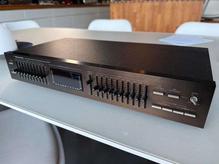 Realistic 10 band equaliser en spectrum analyser en expander, Audio, Tv en Foto, Overige Audio, Tv en Foto, Zo goed als nieuw