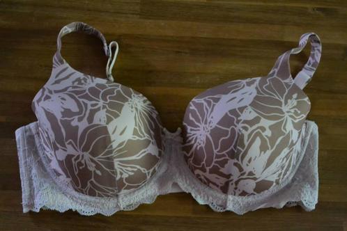 Nieuwe BH van Montelle, Kleding | Dames, Ondergoed en Lingerie, BH, Ophalen of Verzenden