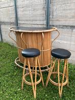 Bar en rotin et 2 tabourets hauts vintage design 60’s, Maison & Meubles, 2 tabourets, Enlèvement, Cuir