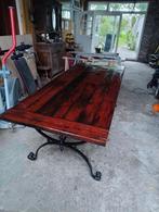 Te koop, tuintafel met smeedijzeren onderstel.Ophalen, Ophalen of Verzenden, Zo goed als nieuw