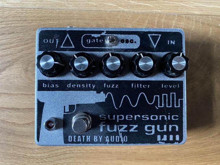 Death by Audio - Supersonic Fuzz Gun (perfecte staat), Muziek en Instrumenten, Effecten, Zo goed als nieuw, Distortion, Overdrive of Fuzz