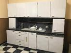 Vintage keukenkast in wit formica en gemarmerd antraciet, Huis en Inrichting, Keuken | Keukenelementen, 200 cm of meer, Grijs