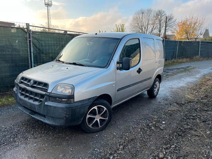 Camionnette Fiat Doblo 1.3jtd, Auto's, Bestelwagens en Lichte vracht, Particulier, Fiat, Ophalen